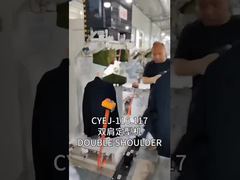 Тренажер для жима двумя плечами